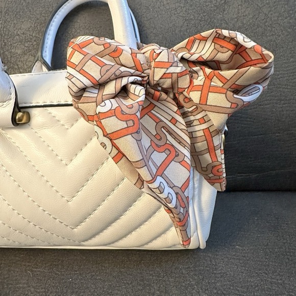 Steve Madden Mini Satchel Bag White Quilted Bow Top Handle Crossbody Purse Hand - Picture 5 of 13